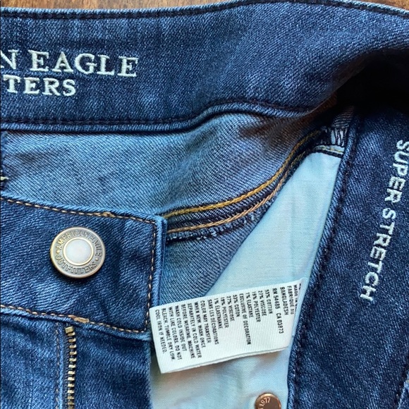 American Eagle Outfitter Shorts - Picture 2 of 4